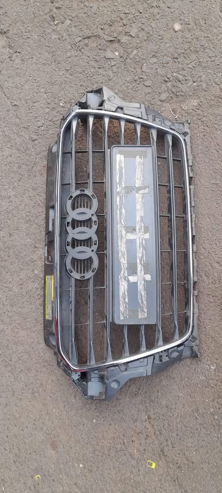 AUDI A3 2014 GRILL - Private Seller AUDI A3 2014 GRILL - Private Seller