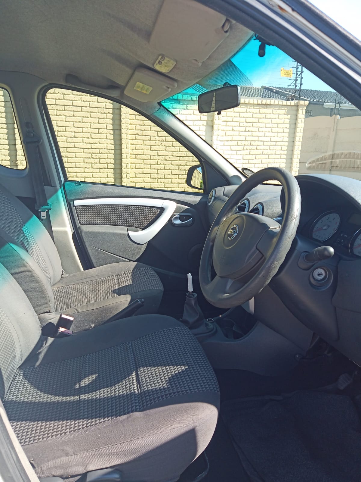 NISSAN NP 200 1.5DCI SAFETY PACK