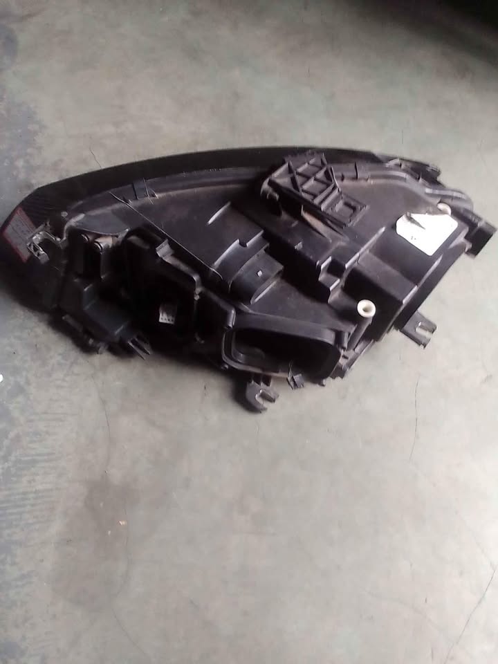 Audi A4 B8 xenon Led Headlights - Private Seller