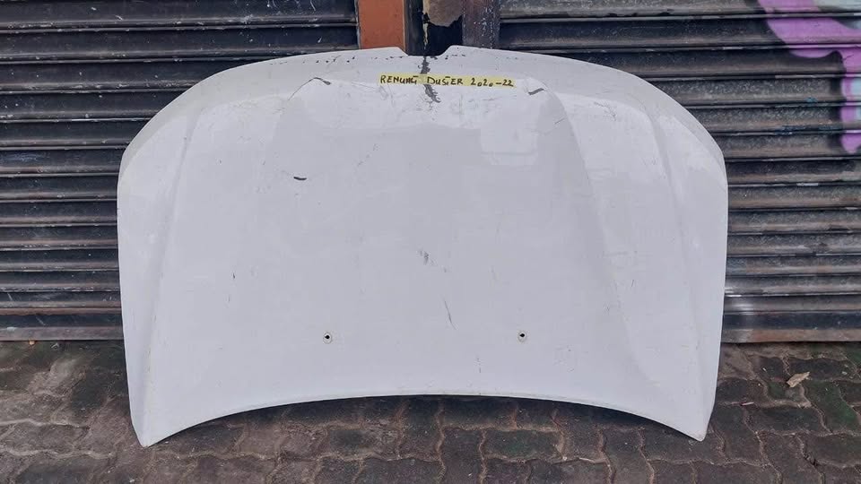 Renault Duster bonnet - Private Seller Renault Duster bonnet - Private Seller