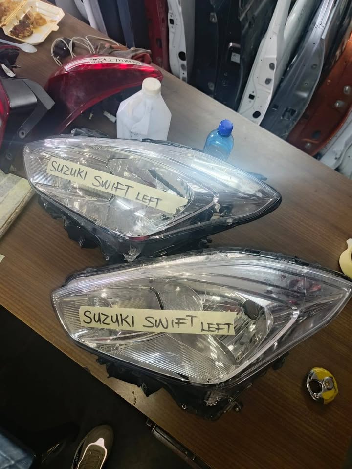 Suzuki Swift left Headlight - Private Seller Suzuki Swift left Headlight - Private Seller