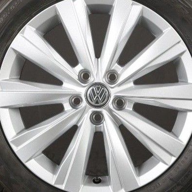 POLO 6 OEM 16INCH SINGLE MAG - Private Seller POLO 6 OEM 16INCH SINGLE MAG - Private Seller