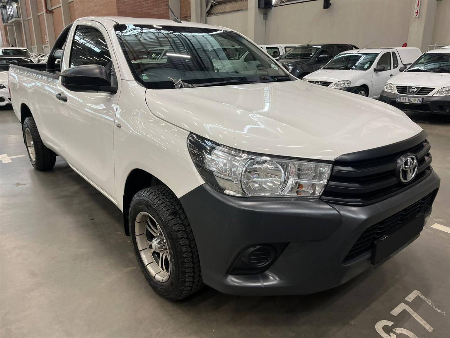 Used 2022 Toyota Hilux 2.4GD-6 single cab Raider manual - Private Seller Used 2022 Toyota Hilux 2.4GD-6 single cab Raider manual - Private Seller