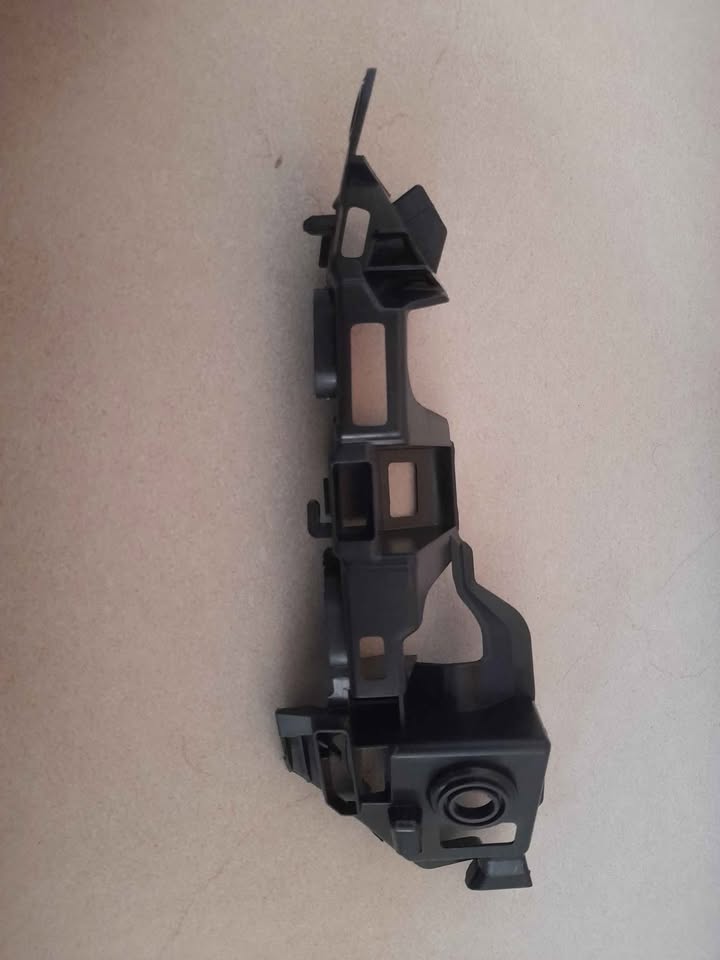 VW GOLF 7 BRAND NEW FRONT BUMPERS SLIDES FOR SALE