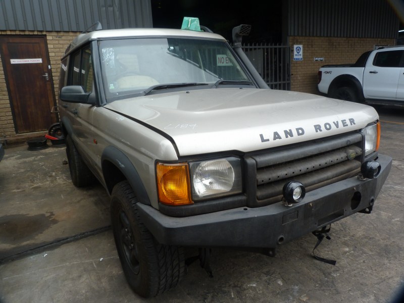 Land Rover Discovery 2 4.0 V8 Manual Gold - 2002 STRIPPING FOR SPARES - Private Seller Land Rover Discovery 2 4.0 V8 Manual Gold - 2002 STRIPPING FOR SPARES - Private Seller