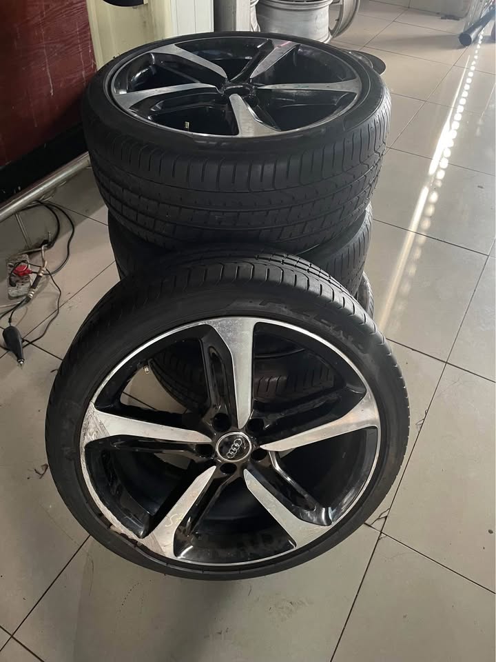 AUDI S7 OEM WHEELS FOR SALE - Private Seller AUDI S7 OEM WHEELS FOR SALE - Private Seller