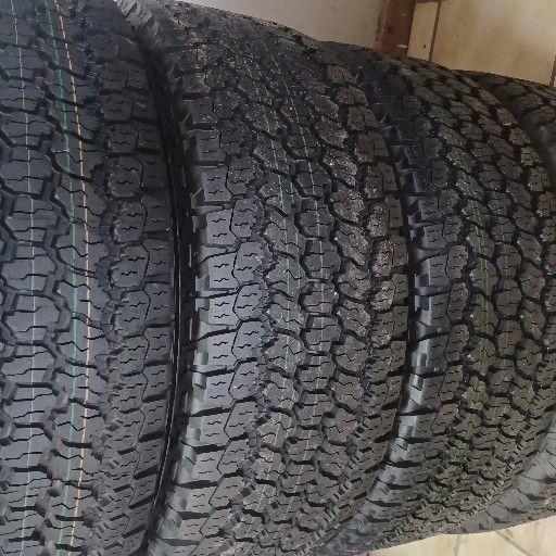 Goodyear wrangler kevler 18inch