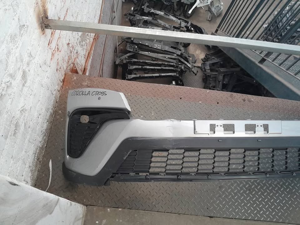 Toyota Corolla Cross Front BUMPER - Private Seller Toyota Corolla Cross Front BUMPER - Private Seller