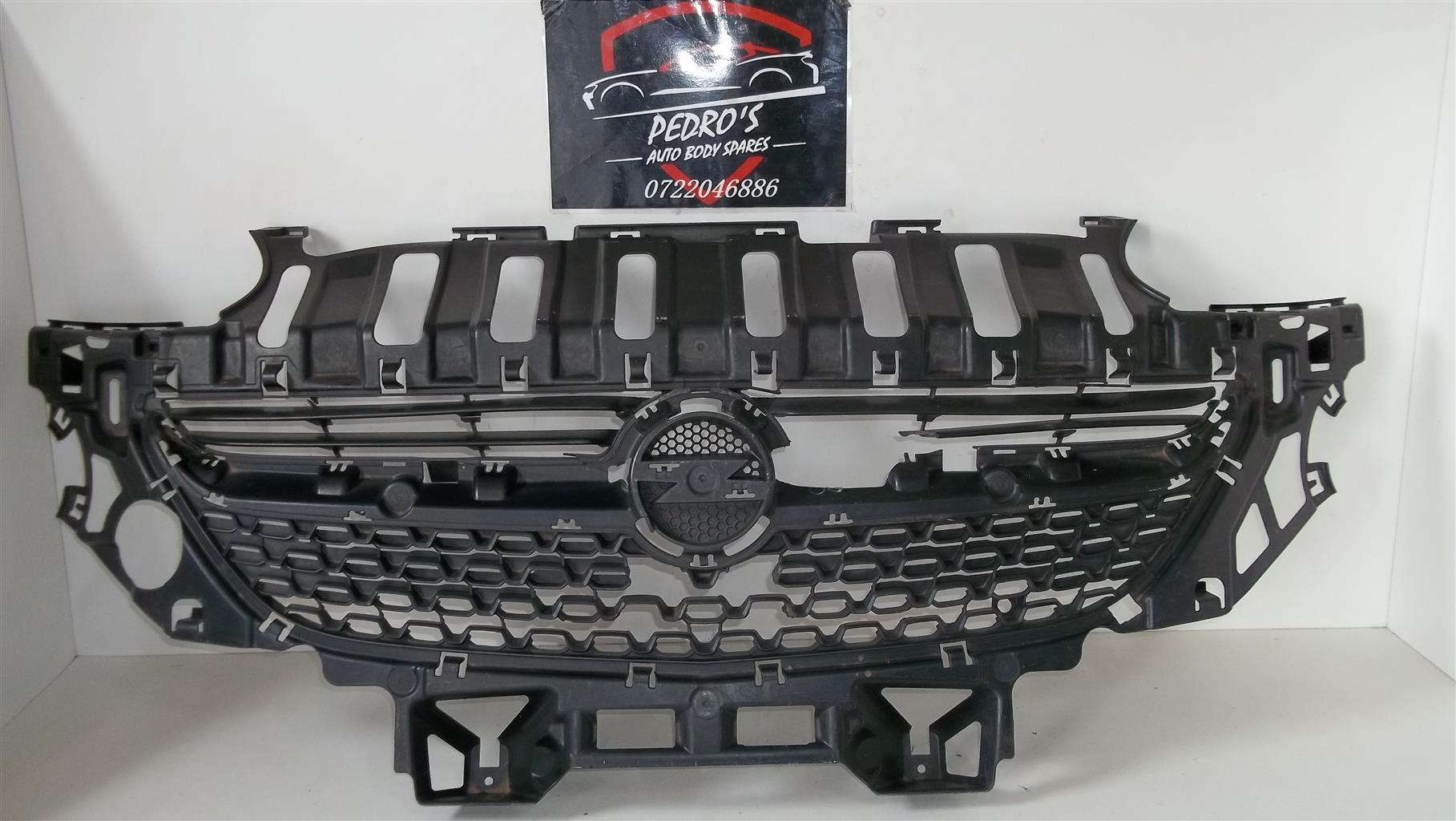 Opel Adam grille - Private Seller Opel Adam grille - Private Seller