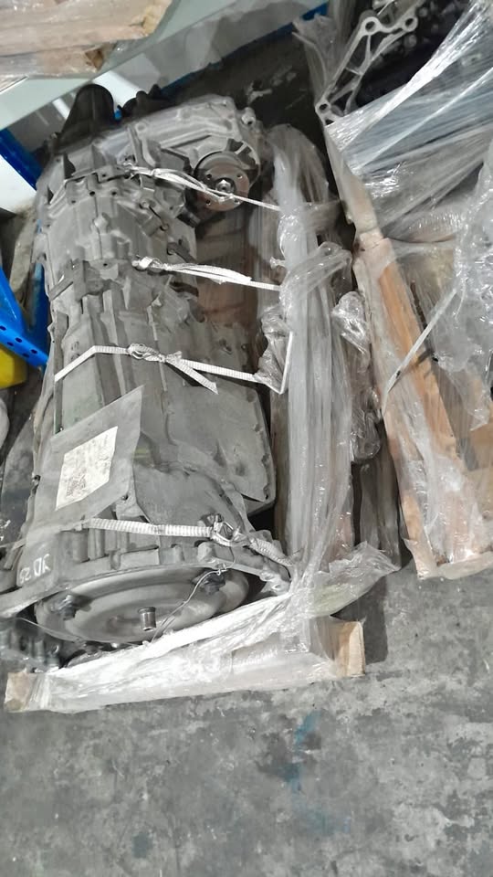 Import Nissan Navara/Pathfinder YD25DDTI 4X4 Automatic Gearbox for sale. - Private Seller
