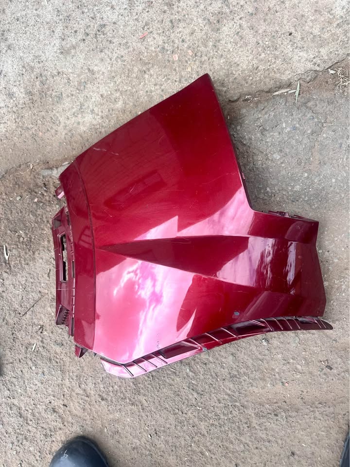 HYUNDAI CRETA NEW MODEL LEFT SIDE REAR BUMPER CORNER - Private Seller HYUNDAI CRETA NEW MODEL LEFT SIDE REAR BUMPER CORNER - Private Seller