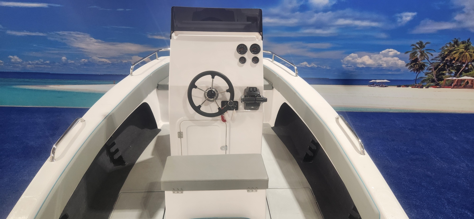 EXPLORER EVO 19 FT ON TRAILER 2 X 70 HP SUZUKI 4 STROKES 2025 MODEL