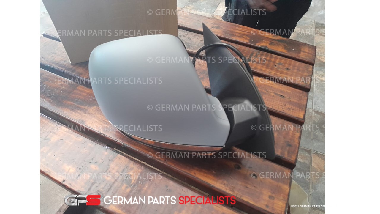 VOLKSWAGEN AMAROK DOOR MIRROR FOR SALE - Private Seller VOLKSWAGEN AMAROK DOOR MIRROR FOR SALE - Private Seller