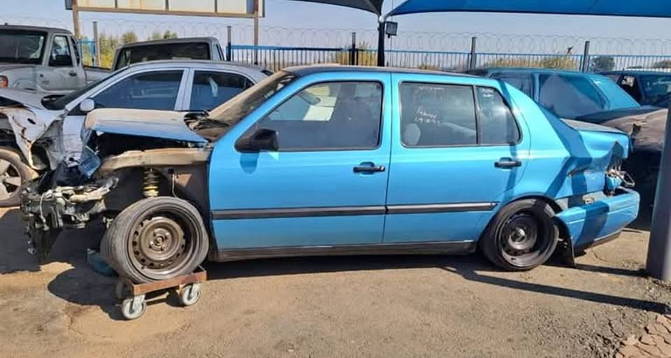 Volkswagen Jetta 3 (MK3) NOW STRIPPING FOR SPARE/PARTS
