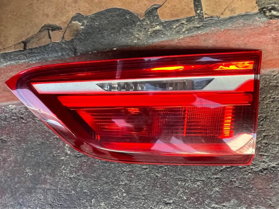 BMW X1 F48 taillight - Private Seller BMW X1 F48 taillight - Private Seller