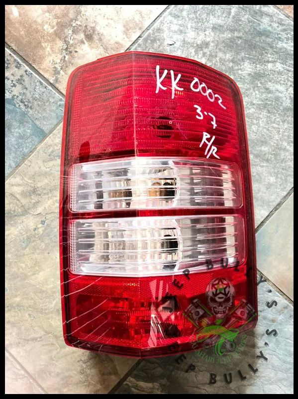 Side Tail Light for 2008–2012 Jeep Liberty (KK) - Private Seller Side Tail Light for 2008–2012 Jeep Liberty (KK) - Private Seller