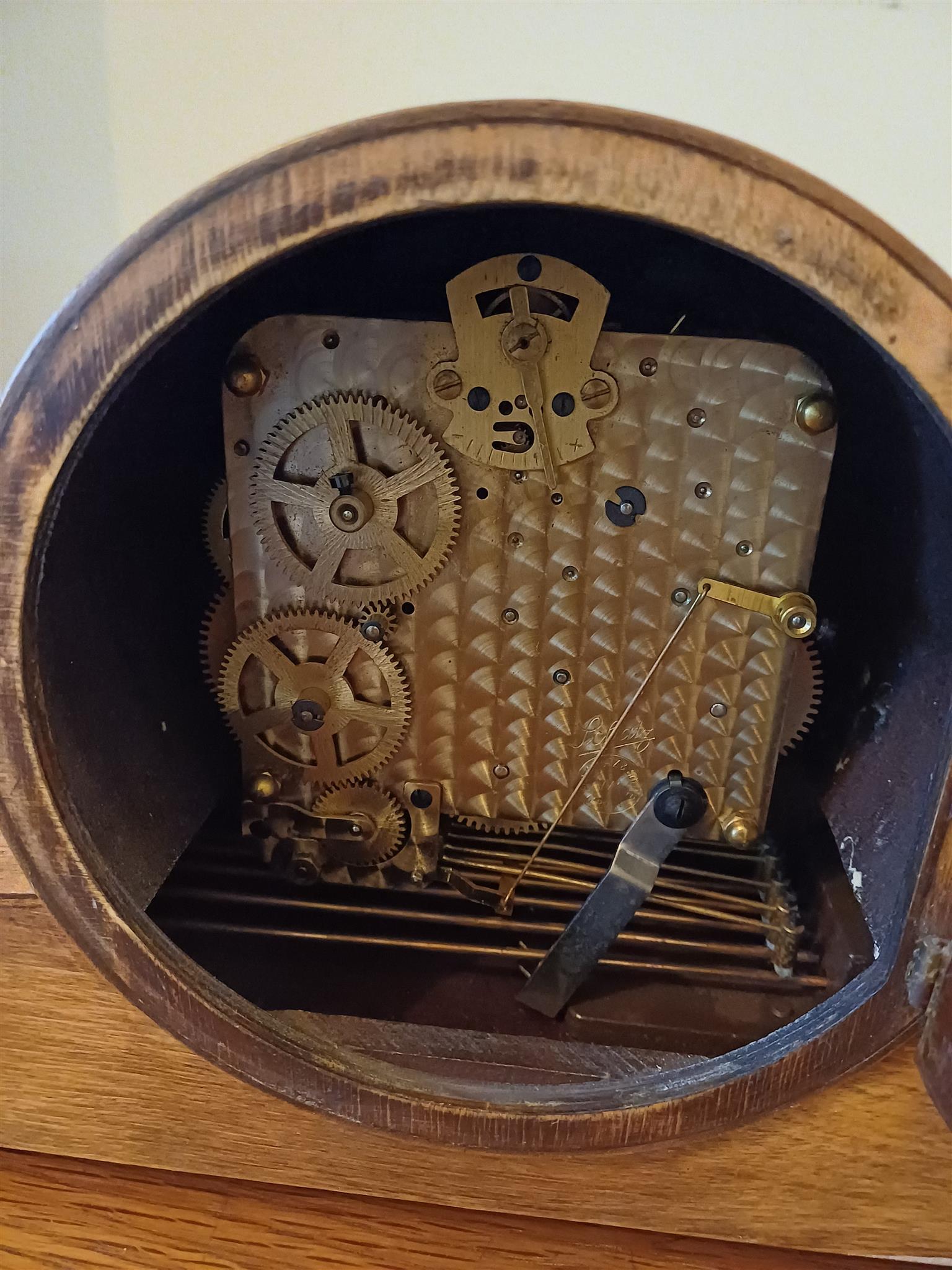 Magnificent oak Chiming clock for Sale