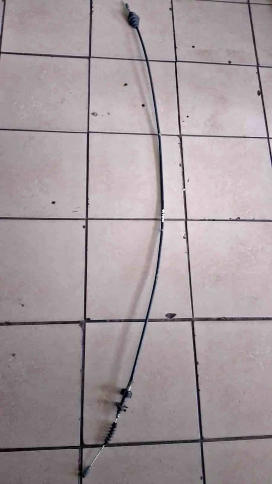 Mitsubishi mirage clutch cable