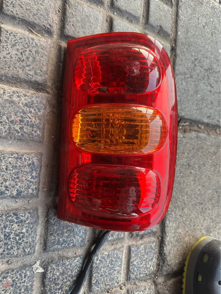 Mahindra scorpio right tail light - Private Seller Mahindra scorpio right tail light - Private Seller