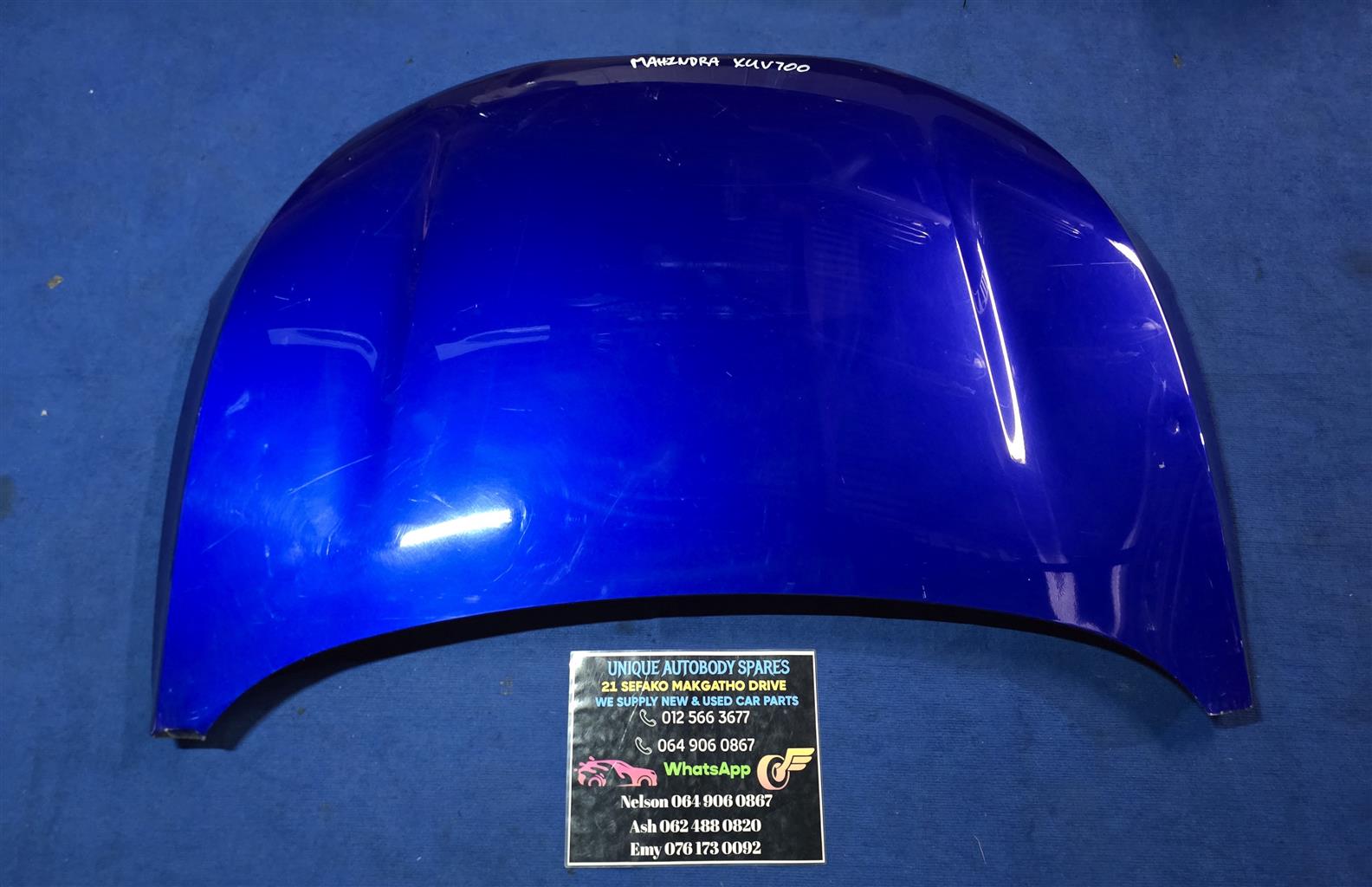 Mahindra xuv 700 bonnet