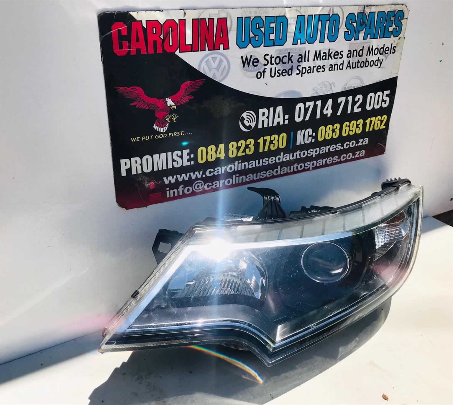 Honda Civic R-Type left side xenon headlight - Private Seller Honda Civic R-Type left side xenon headlight - Private Seller