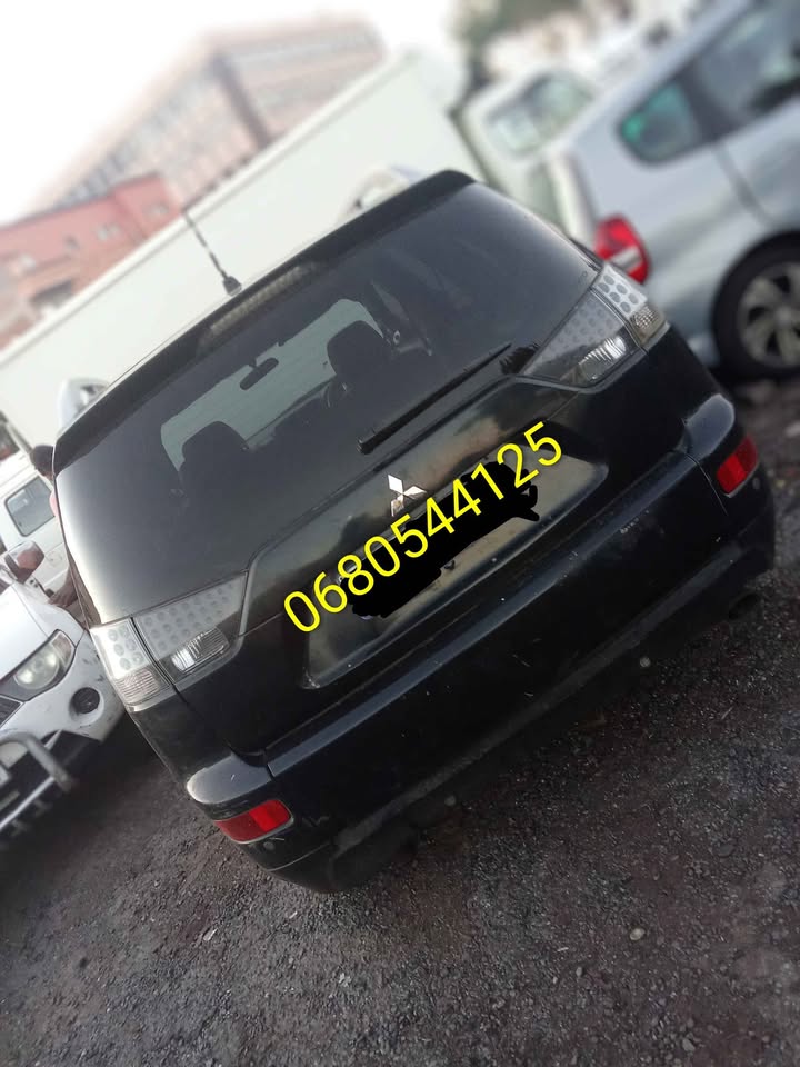 Stripping Mitsubishi Outlander 2.4 A/T For Spares - Private Seller Stripping Mitsubishi Outlander 2.4 A/T For Spares - Private Seller