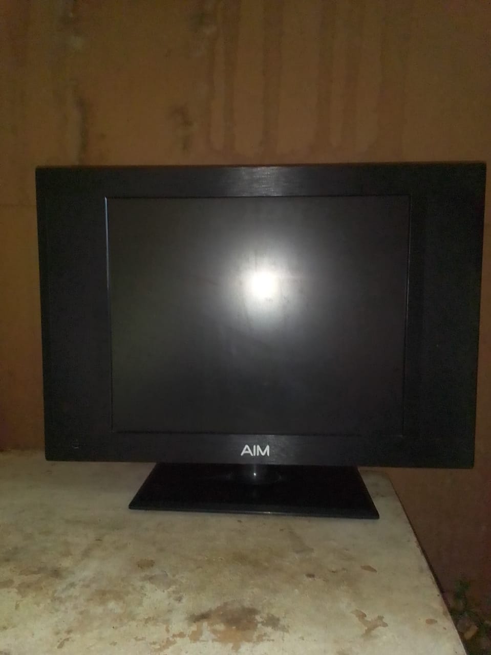 17 inch HDR portable tv in working condition negotiable price 17 inch HDR portable tv in working condition negotiable price