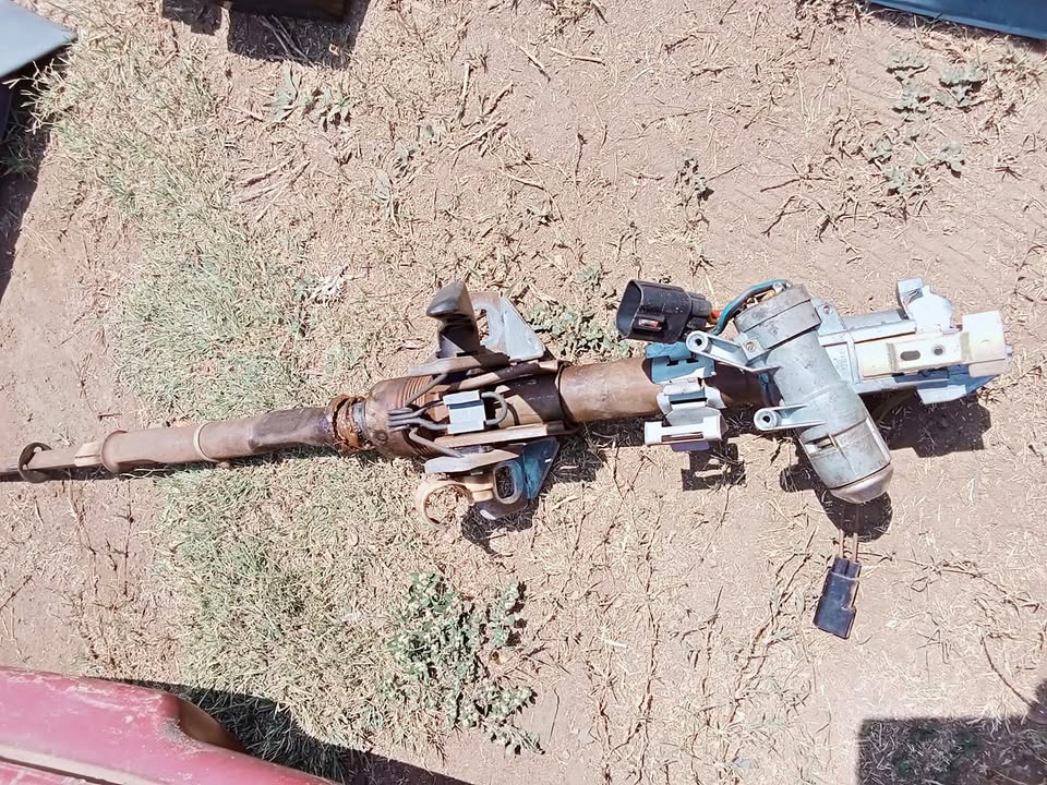 Ford (sapphire) steering column - Private Seller Ford (sapphire) steering column - Private Seller