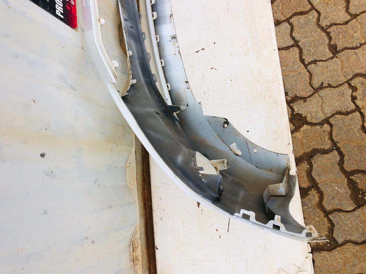 Ford Fiesta front bumper(hatchback) - Private Seller