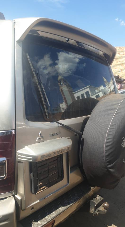 Spare Parts for Mitsubishi Pajero DID 4m41 - Private Seller Spare Parts for Mitsubishi Pajero DID 4m41 - Private Seller