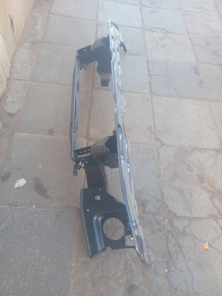 Toyota land cruiser top cradle - Private Seller Toyota land cruiser top cradle - Private Seller