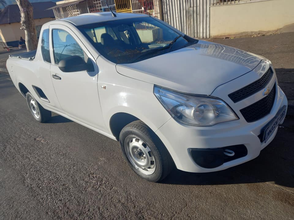 2016 CHEVROLET UTILITY BAKKIE 1.4 ENGINE PETROL, MANUAL, WHITE COLOR, MILEAGE