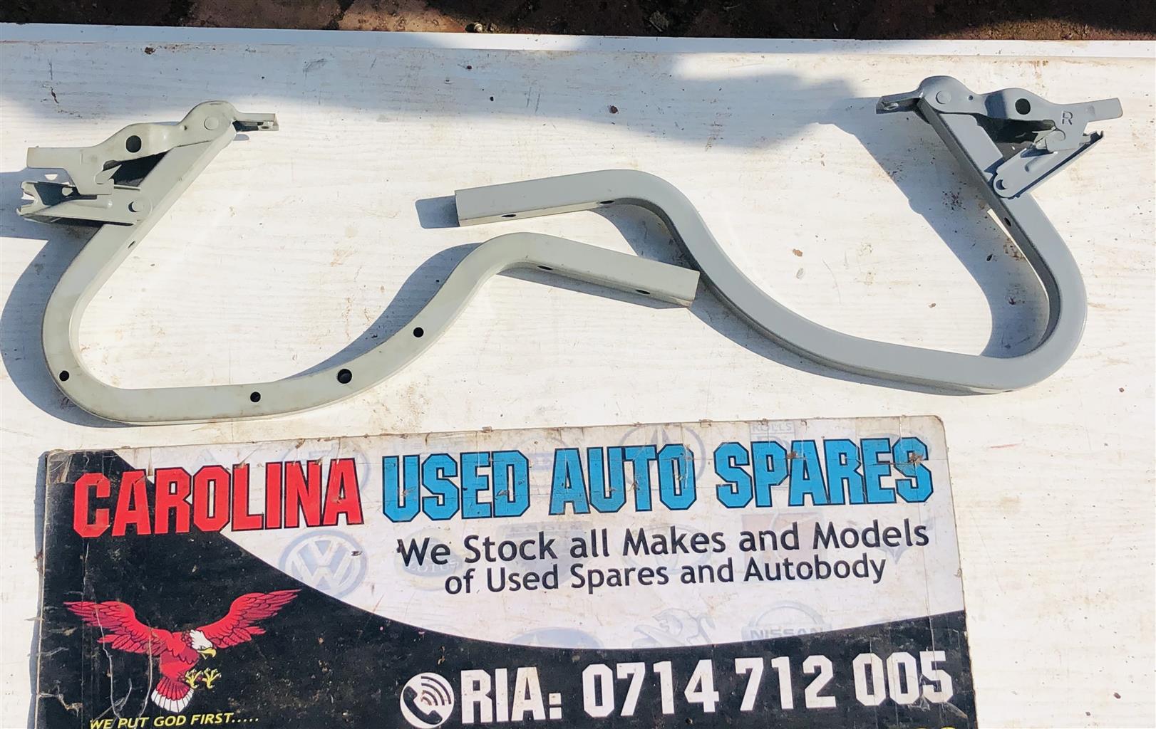 Hyundai Accent bootlid hinges - Private Seller