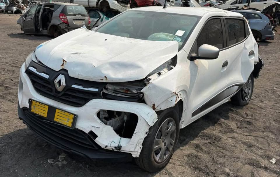2022 Renault Kwid stripping for spares - Private Seller
