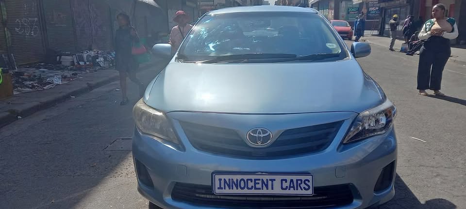 2015 TOYOTA COROLLA QUEST 1.6 ENGINE.. MANUAL.. BLUE COLOUR.. .. LEATHER SEATS..