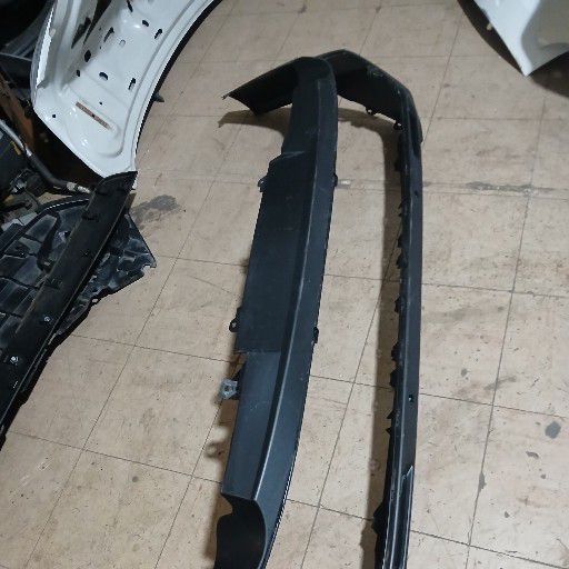 Toyota rav4 back bumper - Private Seller Toyota rav4 back bumper - Private Seller