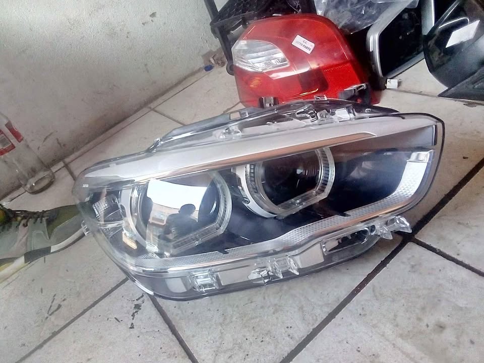 BMW F20 HEADLIGHT - Private Seller BMW F20 HEADLIGHT - Private Seller