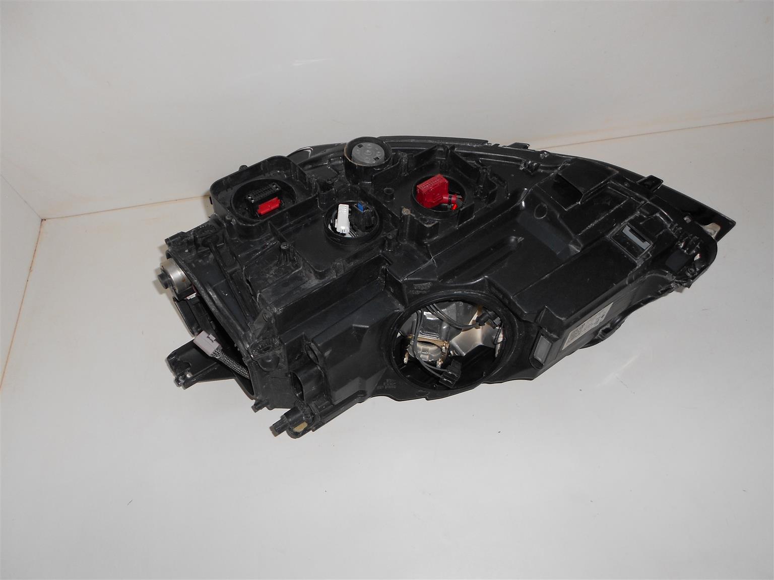 Golf 7 GTI Headlight - Private Seller Golf 7 GTI Headlight - Private Seller