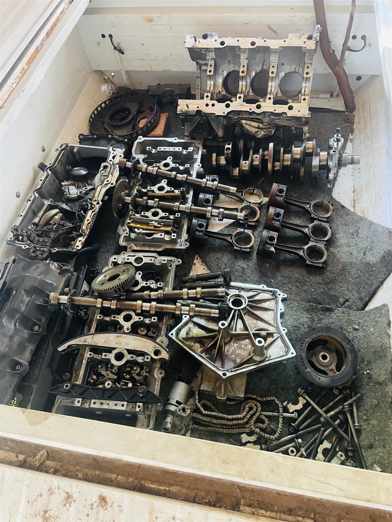 Dodge journey 2.7 v6 parts for sale - Private Seller Dodge journey 2.7 v6 parts for sale - Private Seller