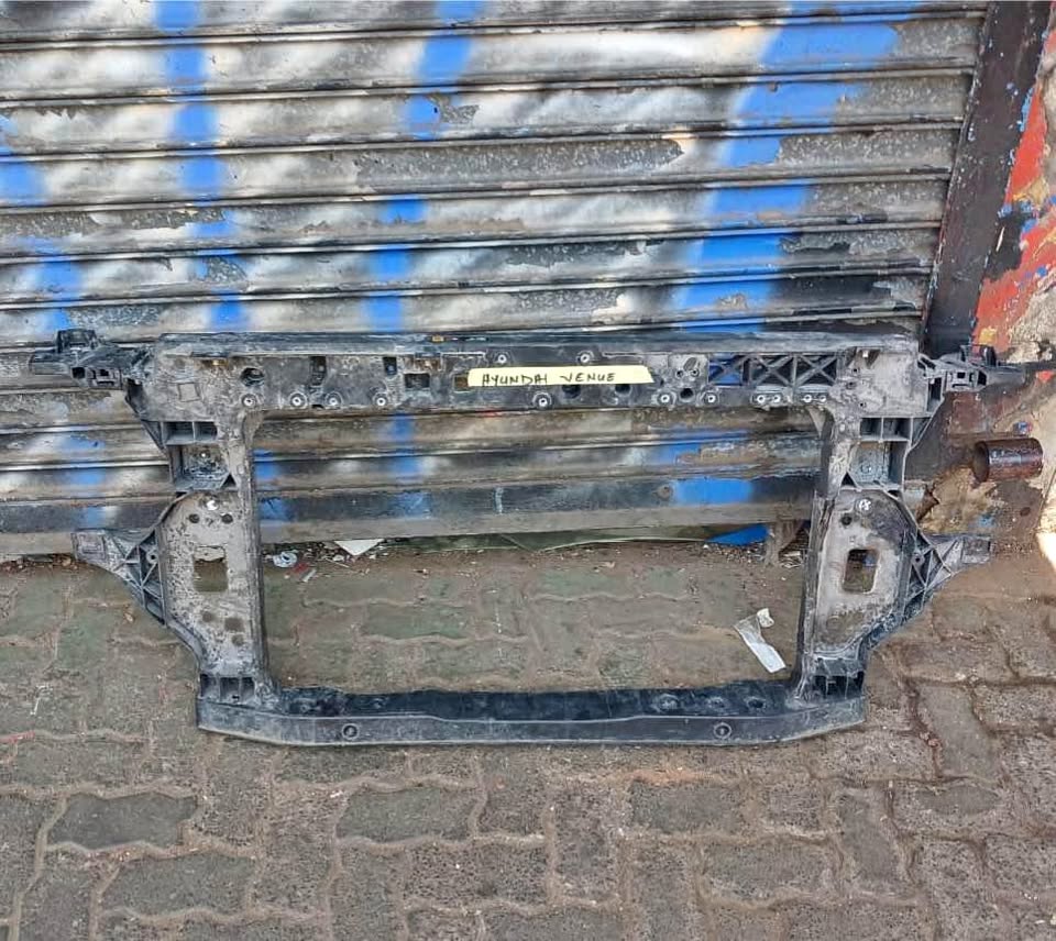 Hyundai Venue cradle - Private Seller Hyundai Venue cradle - Private Seller