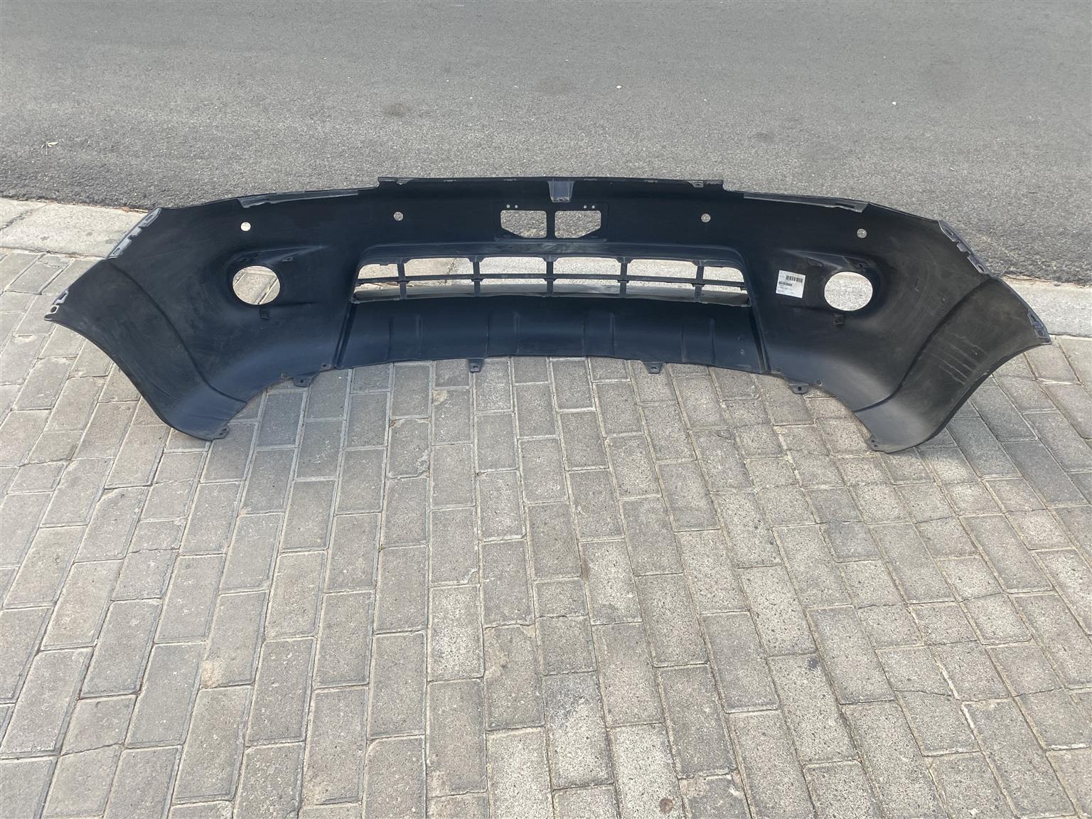 2013 TOYOTA FORTUNER D4D FRONT BUMPER FOR SALE. IN EXCELLENT CONDITION - Private Seller 2013 TOYOTA FORTUNER D4D FRONT BUMPER FOR SALE. IN EXCELLENT CONDITION - Private Seller
