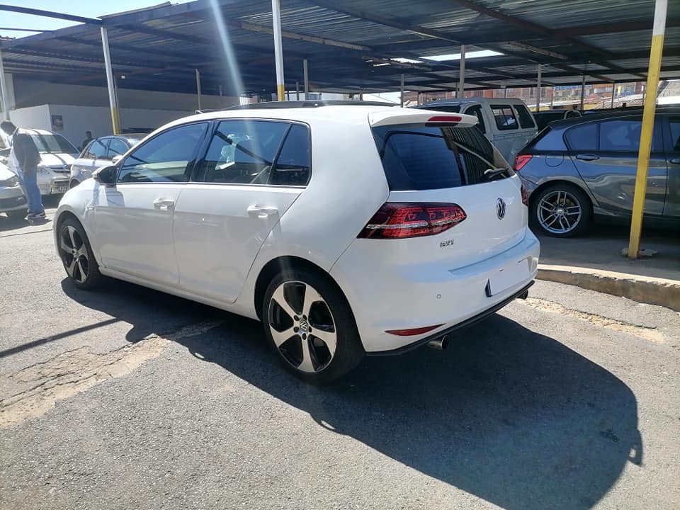 2016 Volkswagen Golf 7 2.0 GTI