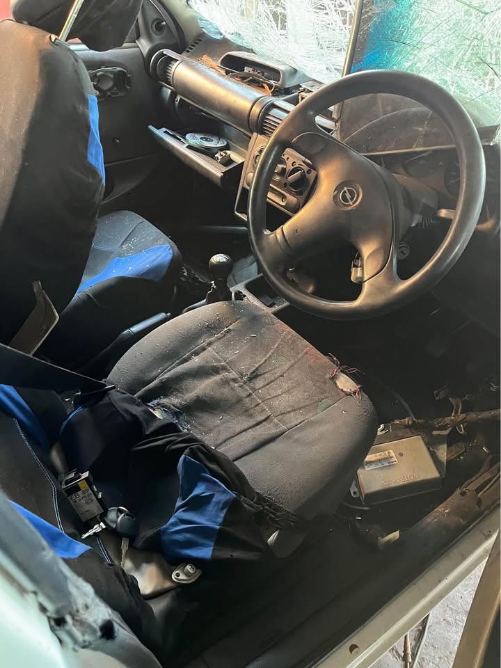 Opel corsa b sedan stripping for parts - Private Seller