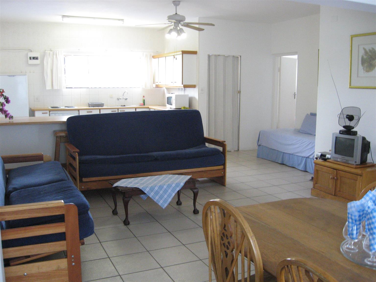 1 4 Sleeper 1 Bedroom Flats In St Michaels On Sea Between Shelly Beach And Margate From R125 P P P N For 4 Guests Junk Mail