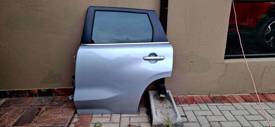 Toyota Urban cruiser left rear door complete - Private Seller Toyota Urban cruiser left rear door complete - Private Seller