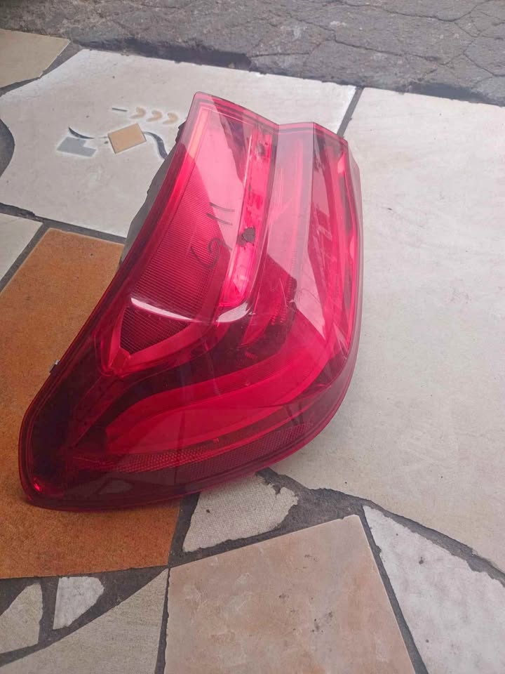 Bmw G11 left side led taillight - Private Seller Bmw G11 left side led taillight - Private Seller