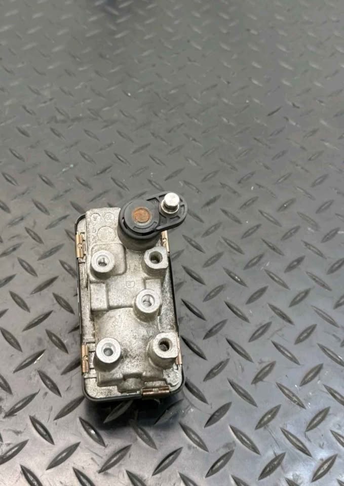 Bmw F30 F20 F10 E90 N47 N47N Turbo Actuator - Private Seller