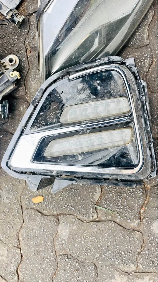 Chery Tiggo 4 Pro fog light - Private Seller Chery Tiggo 4 Pro fog light - Private Seller