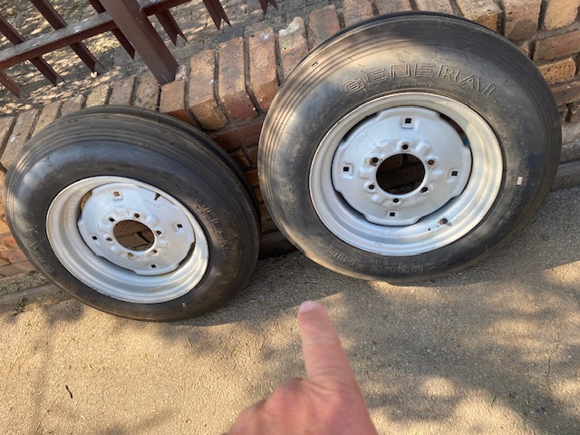 Tractor Rims 5.5 x 16 & Tyres 6.00 x 16 SL General