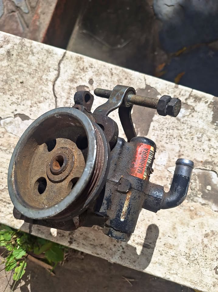 Mahindra power steering pump - Private Seller